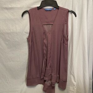 Beautiful Vera Wang Sleeveless Blouse